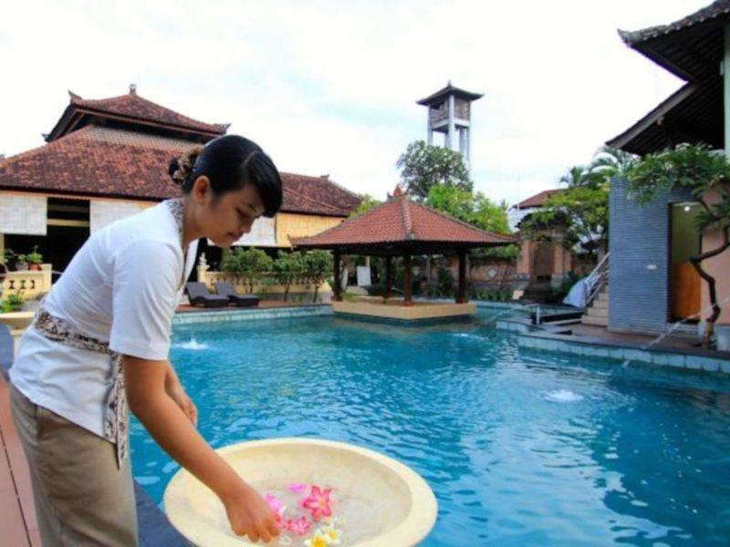 บากุง บีช รีสอร์ท กูตา ภายนอก รูปภาพ